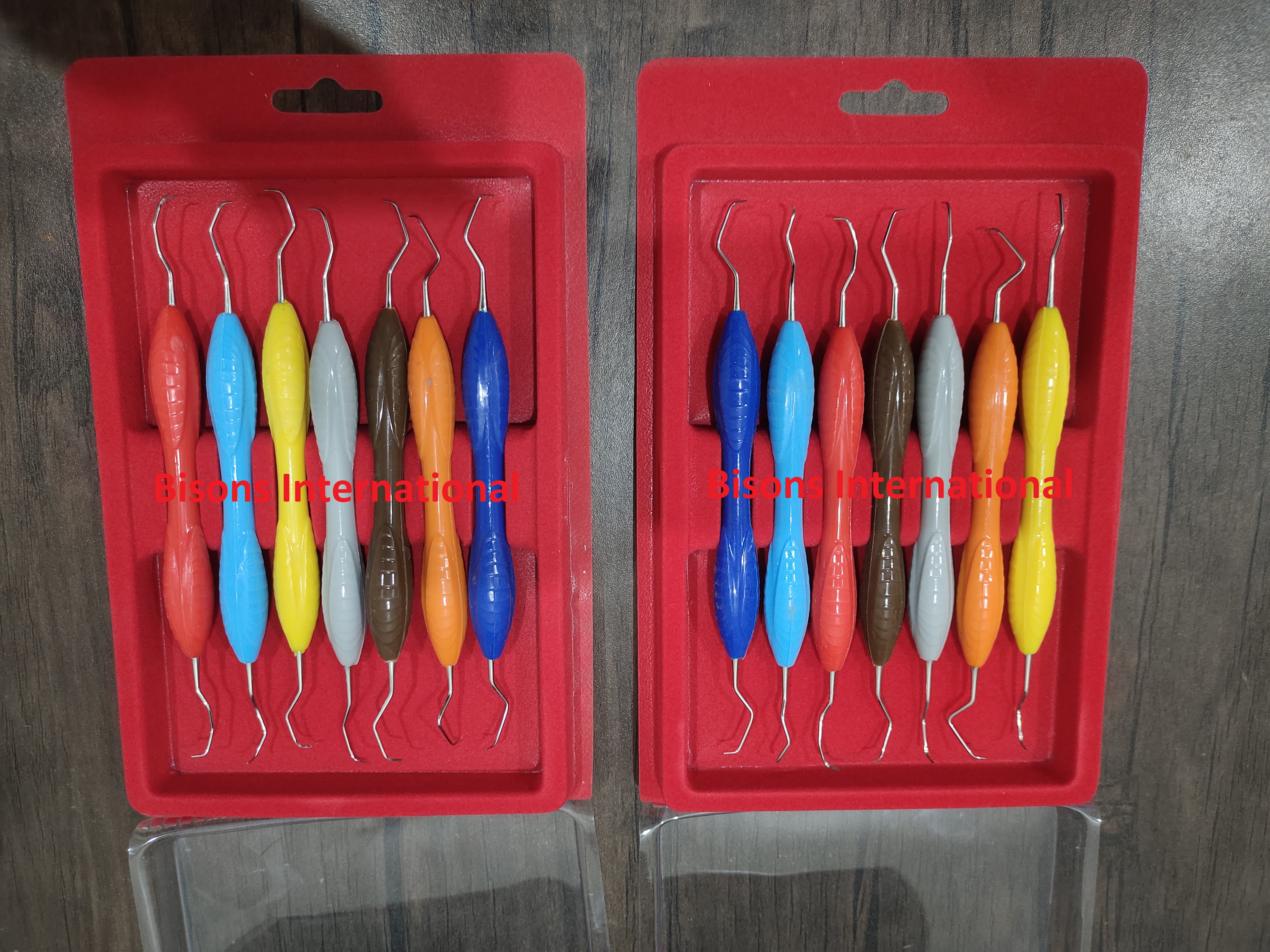 Color-Coded Dental Scalers with Silicone Handles – Dental Instruments