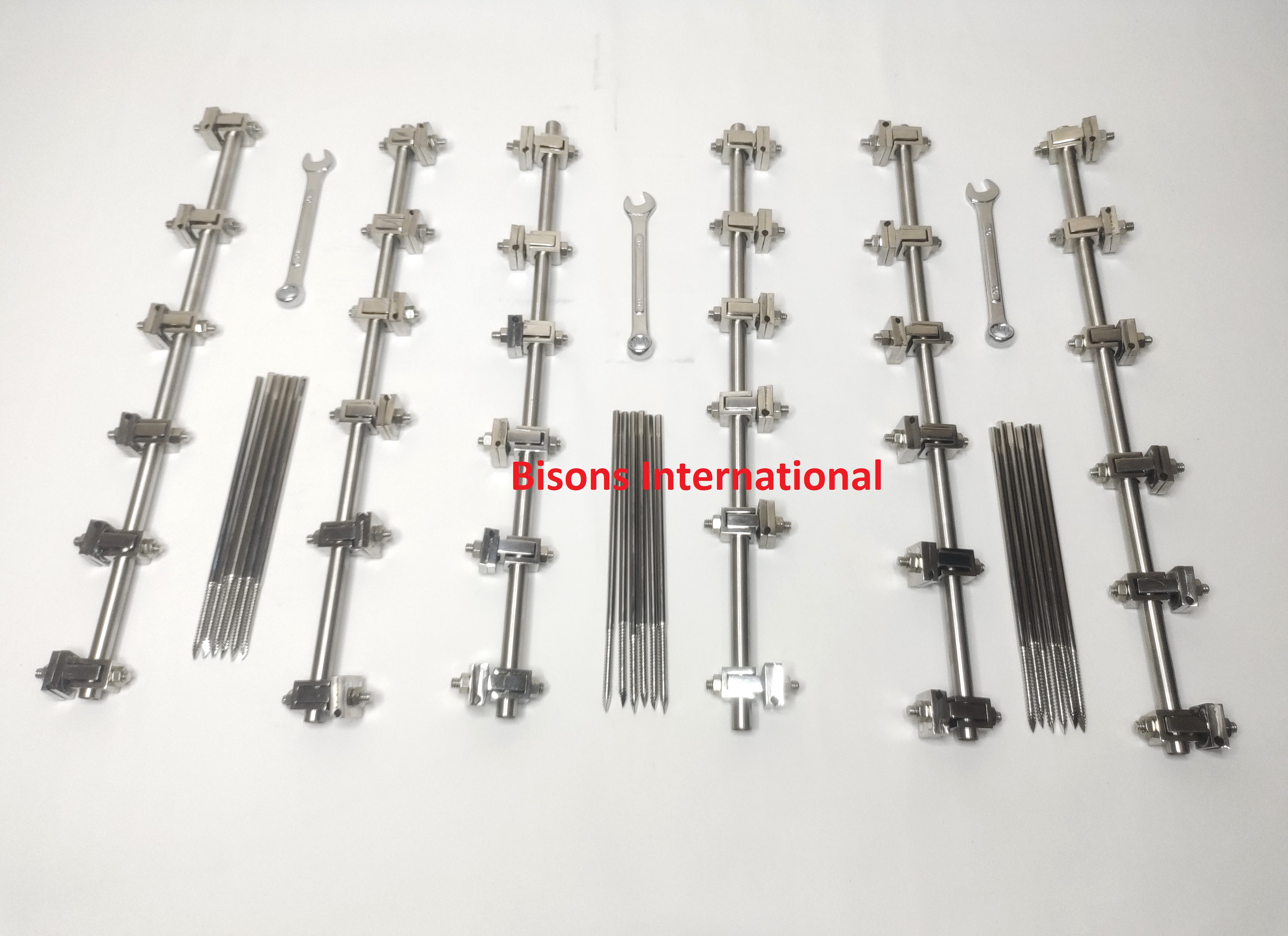 Orthopedic External Fixator System for Tibial Fracture Fixation