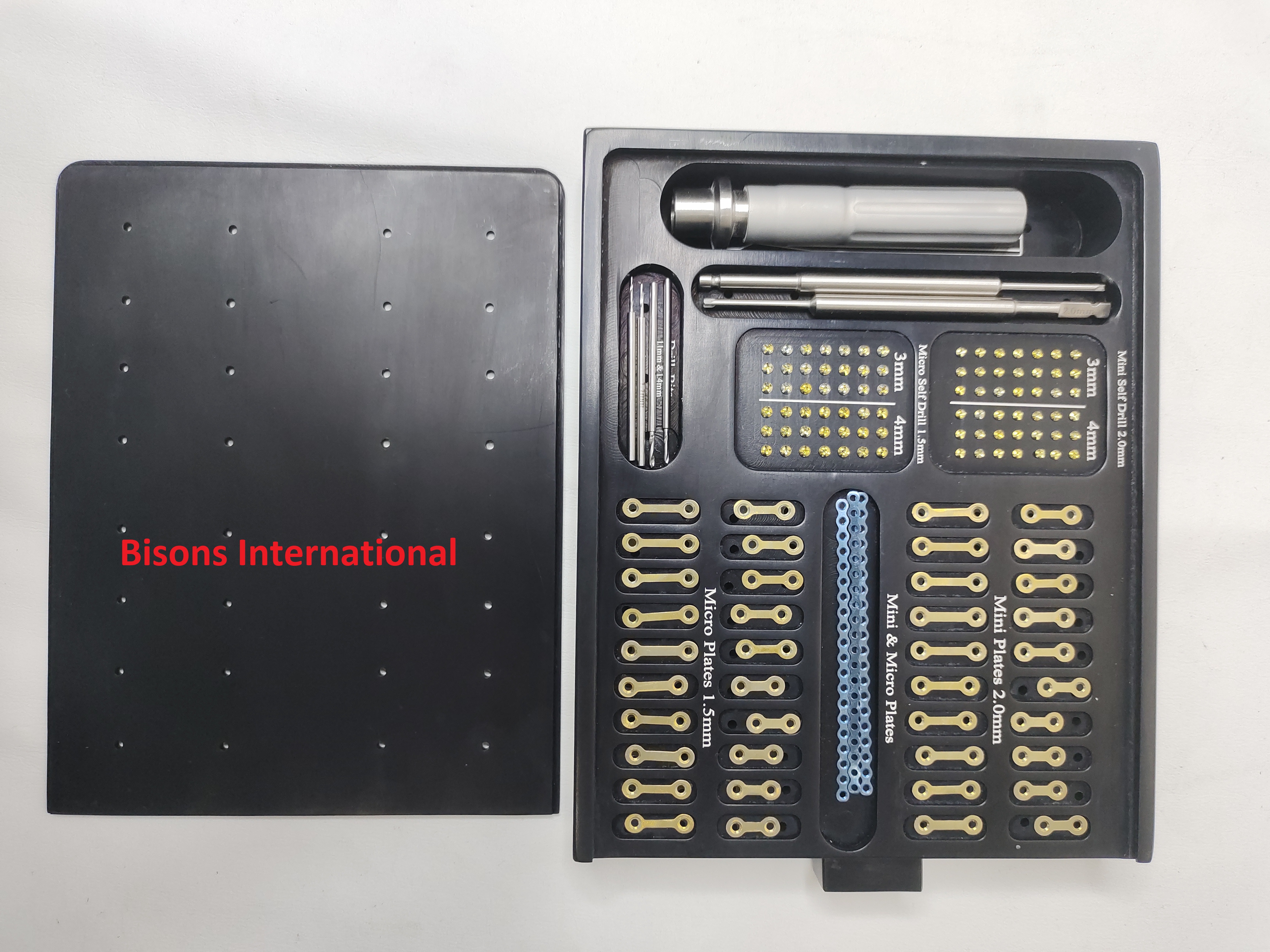 Dental Maxillofacial Surgery Kit Mini And Micro Titanium Screws And Plates
